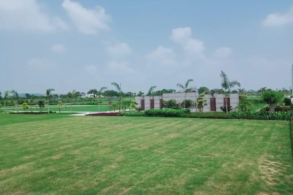 luxury-villas-in-bhiwadi-big-0